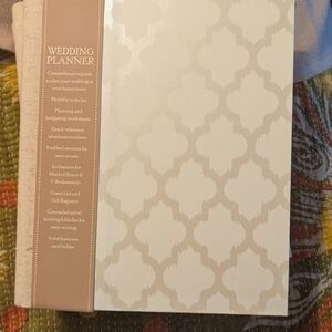 Wedding Planner By CR Gibson